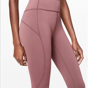 💜Lululemon In Movement Tights 25’ 💜